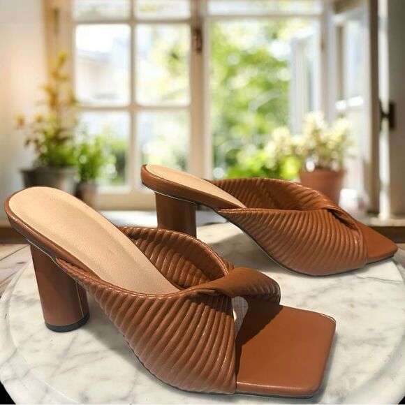 Gorgeous Twist Mule Slide Ribbed Heel Slip-on Square Toe Size 37 - Picture 8 of 16